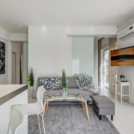 Cozy Modern Apartment With Garden In The Center Next To Oktoberfest